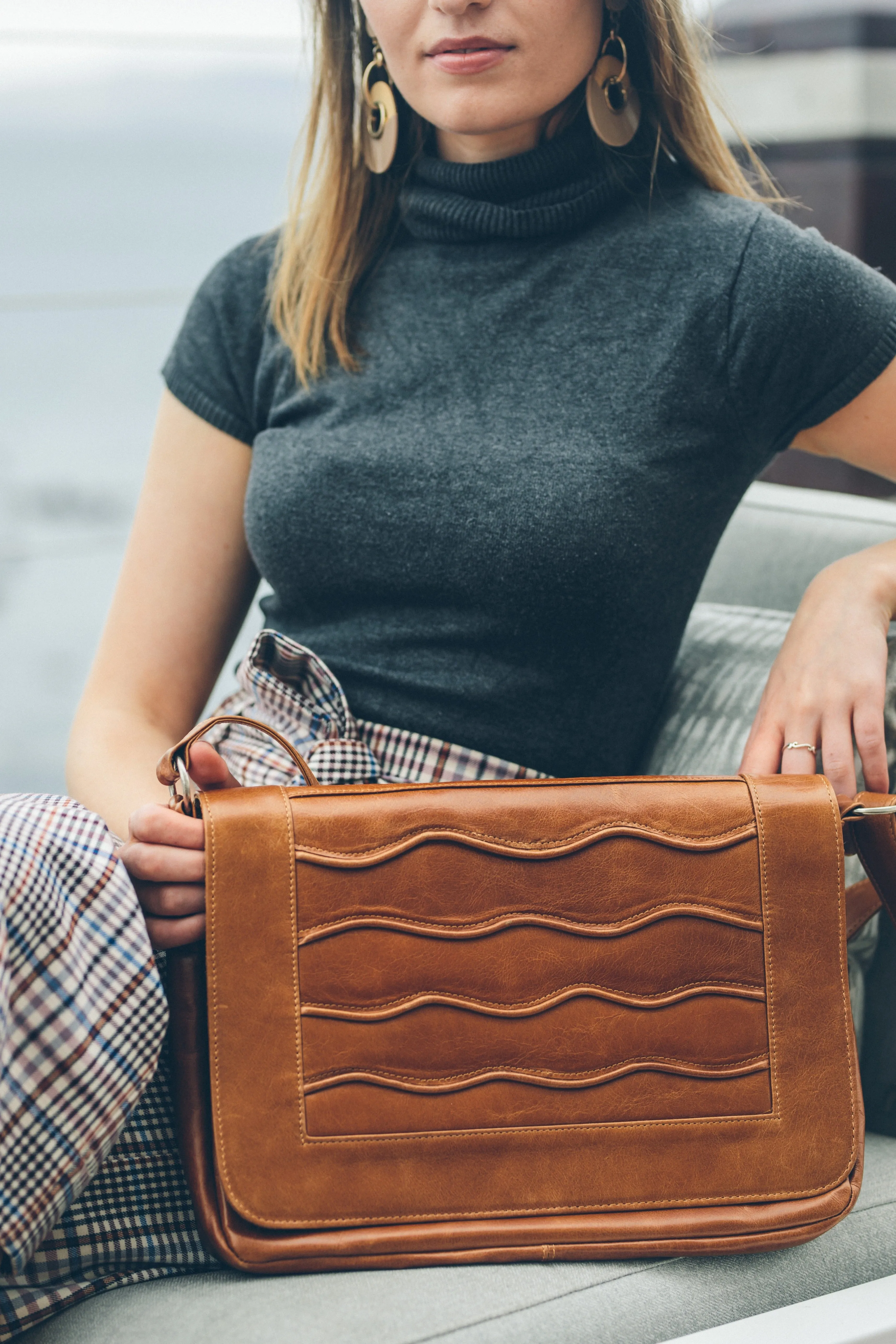 EUROPA BROWN BULLETPROOF PURSE